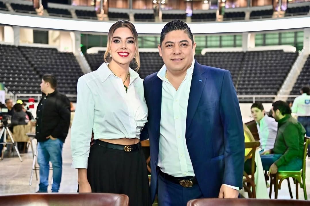 Esta noche el gobernador Ricardo Gallardo Cardona inauguró la #ArenaPotosí, símbolo del espíritu