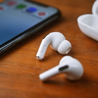 El truco definitivo para limpiar tus auriculares y dejarlos tan relucientes como el primer día