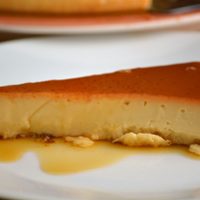 Flan casero extra cremoso: la receta secreta y superrápida para que salga espectacular