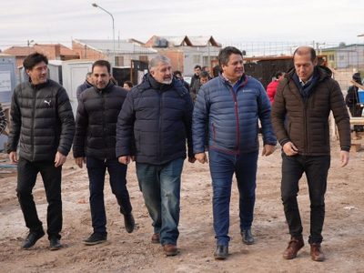 Gutiérrez solicitó más oleoductos y gasoductos en la provincia