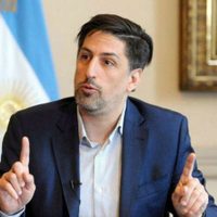 Clases presenciales: Trotta analiza qué pasará con los alumnos del último año del secundario