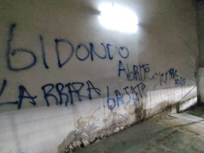 Expresiones de repudio de todos los sectores por el atentado al local partidario en Plaza Huincul