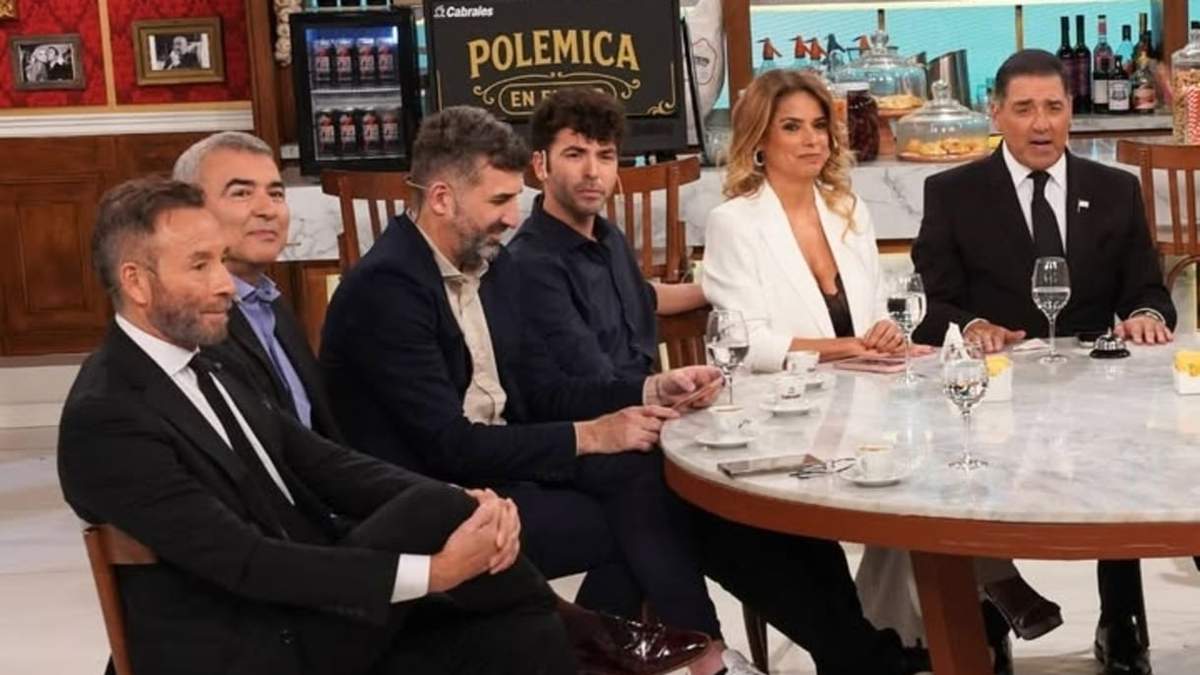 "Polémica en el Bar". Fuente: (Instagram)