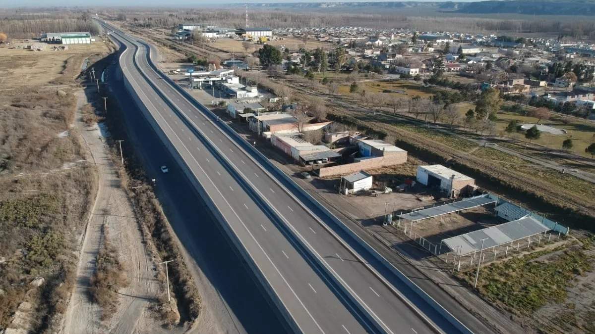 Habilitan nuevos tramos en la ruta N° 22. Fuente: (Twitter)