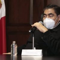 Barbosa se dice 'limpio y de buena fe” por no aparecer en denuncia de Lozoya