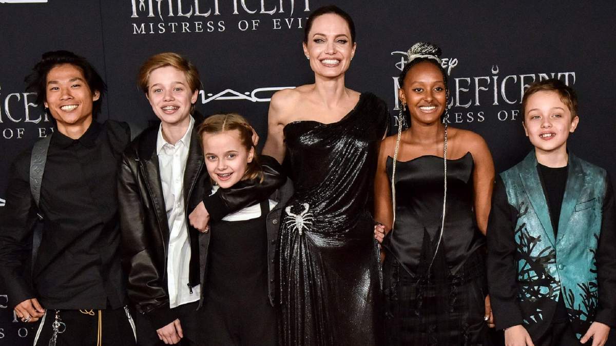 Angelina Jolie e hijos. Fuente: (Instagram)