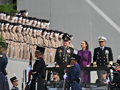 El valor de la lealtad no admite medias tintas, dice Sheinbaum a jóvenes militares