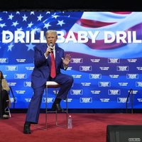 Trump aplaza aranceles y confía en que medidas iniciales reduzcan precios energéticos y la inflación