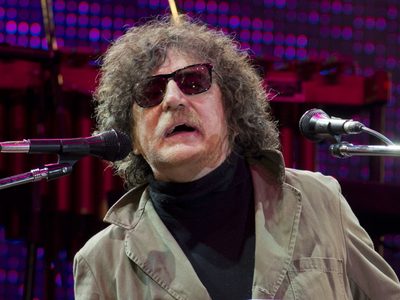 "Me tiré por vos": A 20 años de la mayor locura de Charly García