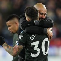 El increíble elogio de Pep Guardiola a Otamendi en su despedida del City