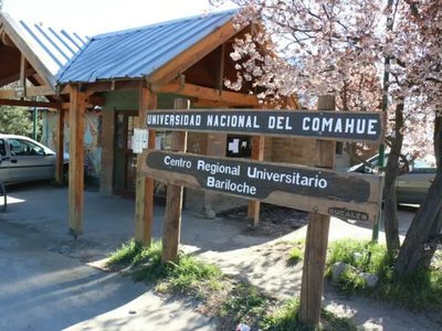 Realizarán un curso de extensión sobre drones en la UNComa