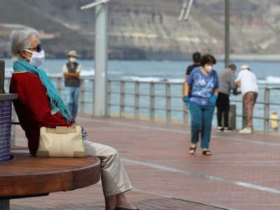España registró el número más bajo de muertos desde el inicio de la cuarentena