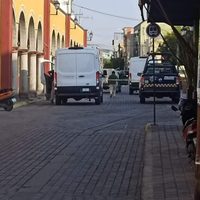 Rafaguean presidencia municipal de Tarimoro, Guanajuato; matan a un policía