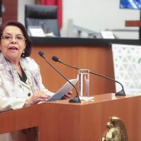 Celia Maya rehúsa fijar su postura sobre adopción de parejas homoparentales; 'hoy no quiero arriesgarme”