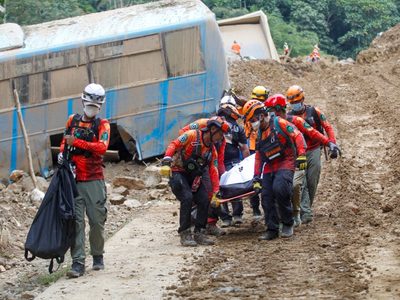 Filipinas confirma 54 muertos por deslizamiento en aldea minera