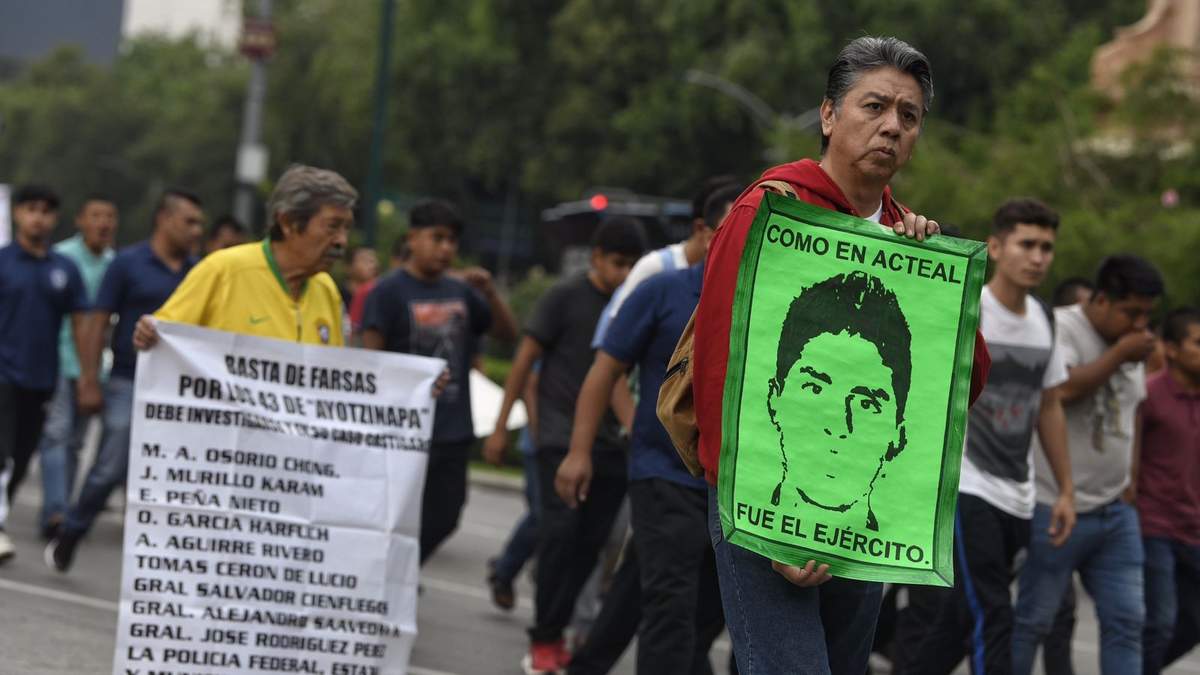 Marcha por Ayotzinapa