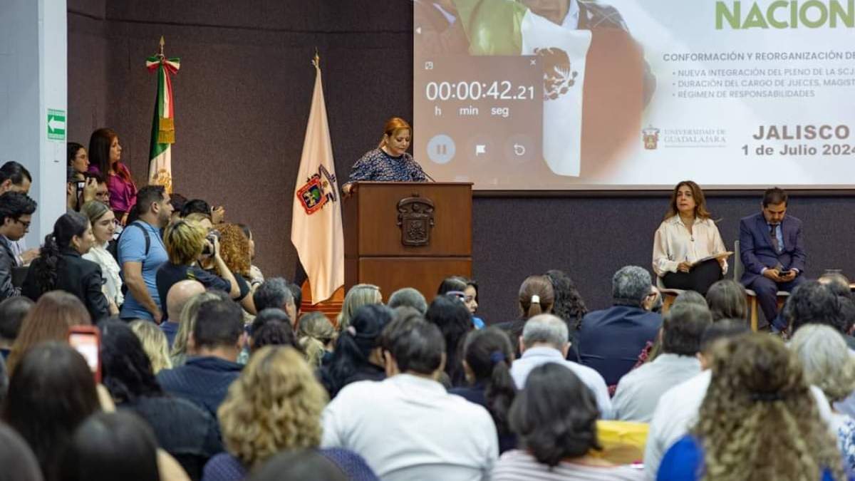 Participación de Claudia Delgadillo
