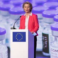 La UE planea renunciar a los derechos de propiedad intelectual de sus vacunas