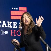 Presidenta de Comité Nacional Republicano dejará el cargo; Trump busca reorganizar con aliados