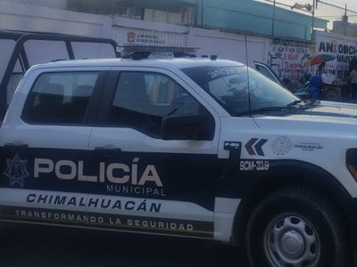 Encuentran el cuerpo de un hombre flotando en canal de aguas negras en Chimalhuacán