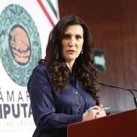 López Rabadán critica asistencia de ministros a mitin político de Sheinbaum