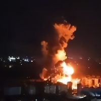Israel lanza ataques contra objetivos militares en Irán (Video)
