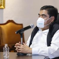 Barbosa prohíbe el consumo de alcohol en establecimientos