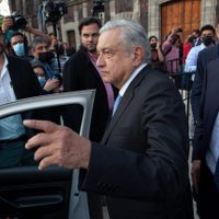 Vamos a dialogar con empresarios, "pero hay cosas en las que no vamos a ceder": AMLO