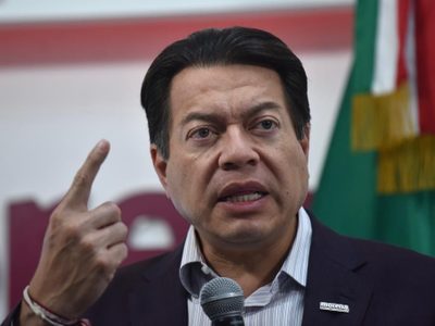 Mario Delgado celebra que Ebrard se quede en Morena, pero le recuerda que no admiten corrientes