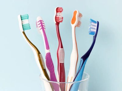 El truco para evitar que tu portacepillo de dientes huela mal: fácil y con solo un ingrediente