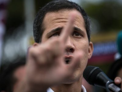 Guaidó acusa a Maduro de perpetrar una 'masacre en sectores pobres” de Venezuela