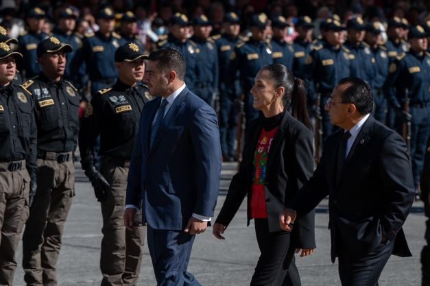 Claudia Sheinbaum asiste a graduación de policias de la CDMX Foto Gera Luna