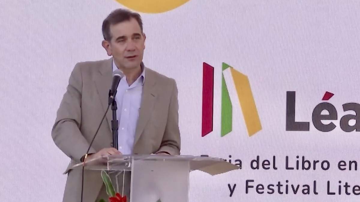 Conferencia del consejero presidente en el festival LeáLa