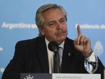 Le piden explicaciones a Alberto Fernández y lo asocian a Cristóbal López