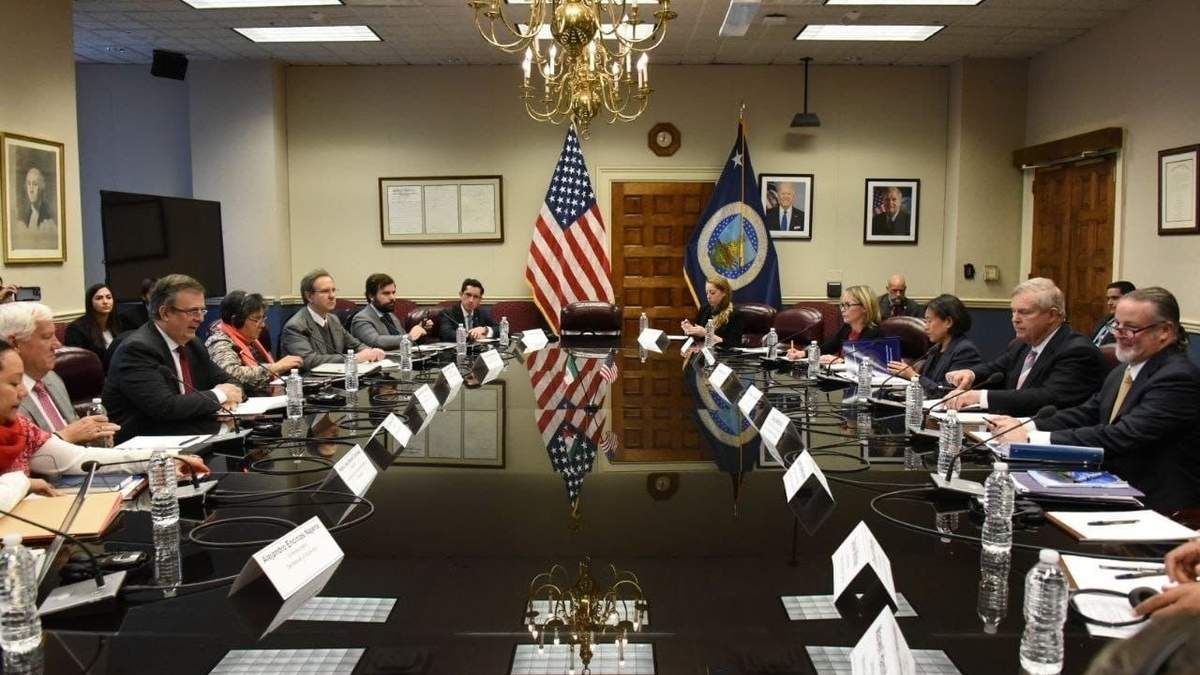 Reunión encabezada por el canciller mexicano, Marcelo Ebrard, con el secretario de Agricultura de Estados Unidos, Tom Vilsack, para hablar sobre el maíz
