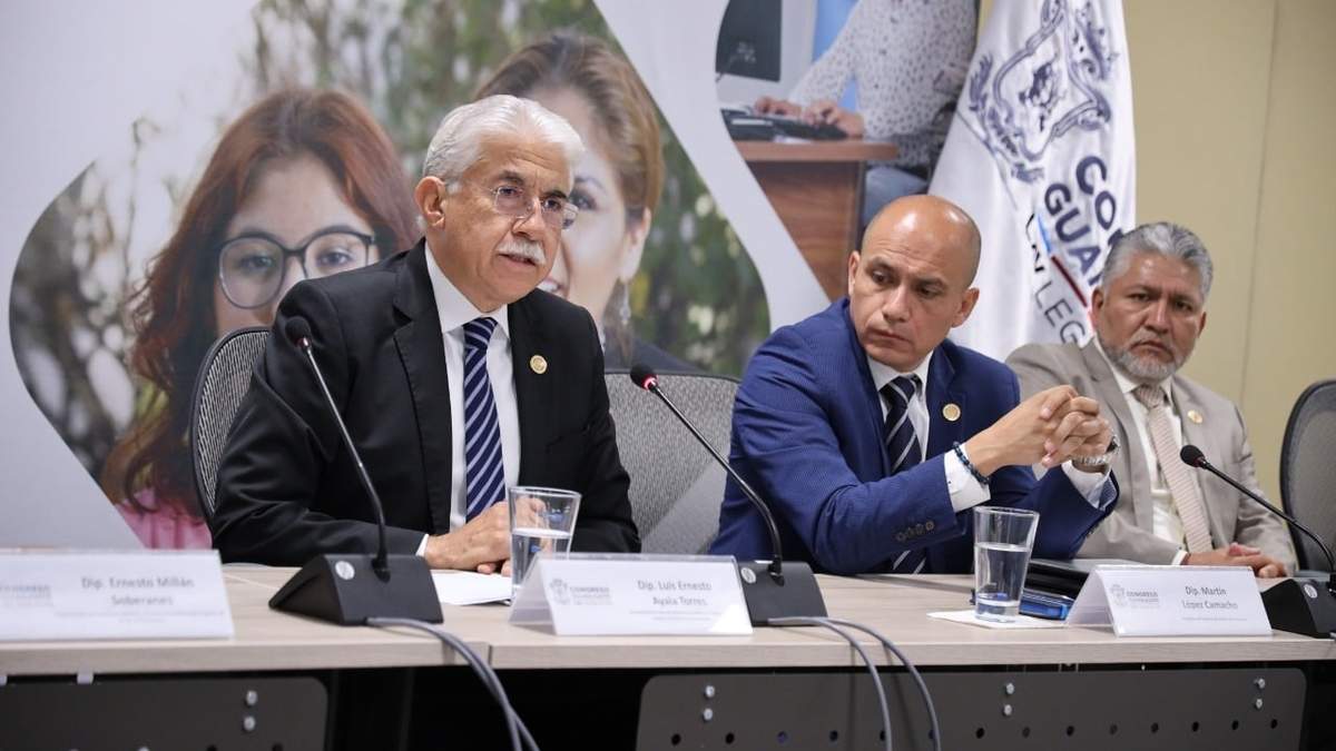 Luis Ernesto Ayala, coordinador de la mayoría del PAN en el Congreso de Guanajuato