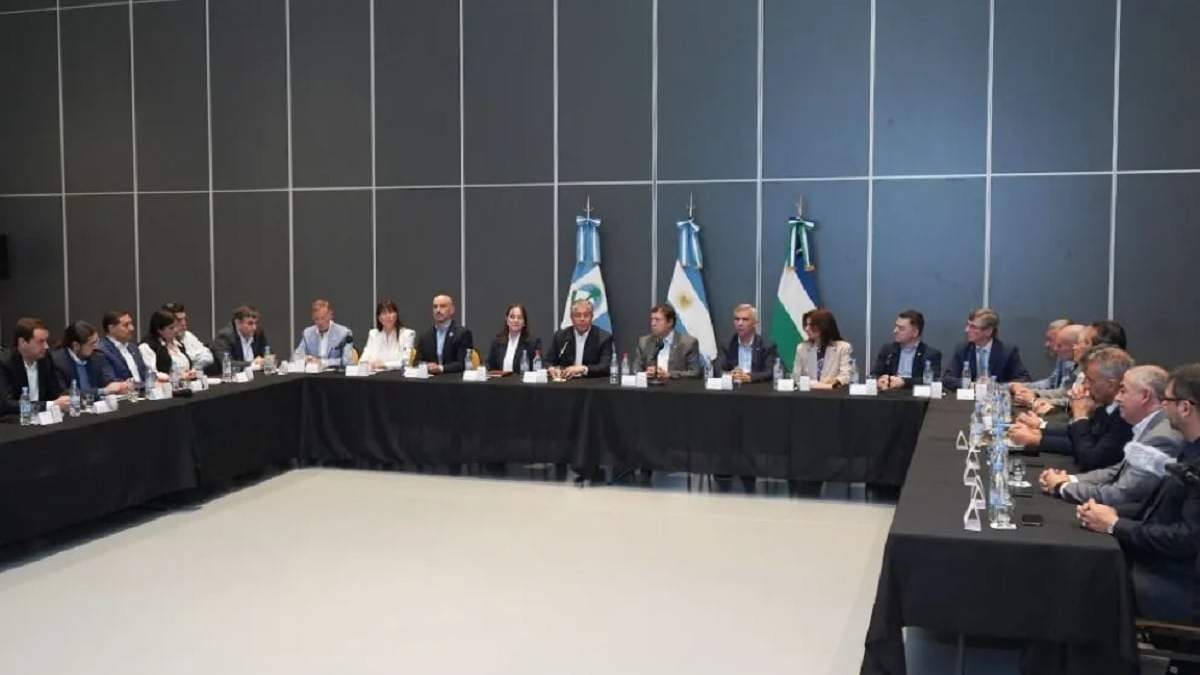 Los gabinetes de Neuquén y Río Negro se reunieron este miércoles en Neuquén. Fuente (Neuquén Informa)