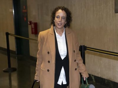 Amonestan a abogada de Trump durante alegato final