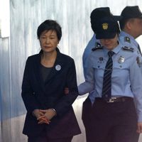 Confirman pena de 20 años de prisión por corrupción para expresidenta de Corea del Sur