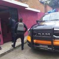 Comando irrumpe en bar de Michoacán y abre fuego contra los parroquianos