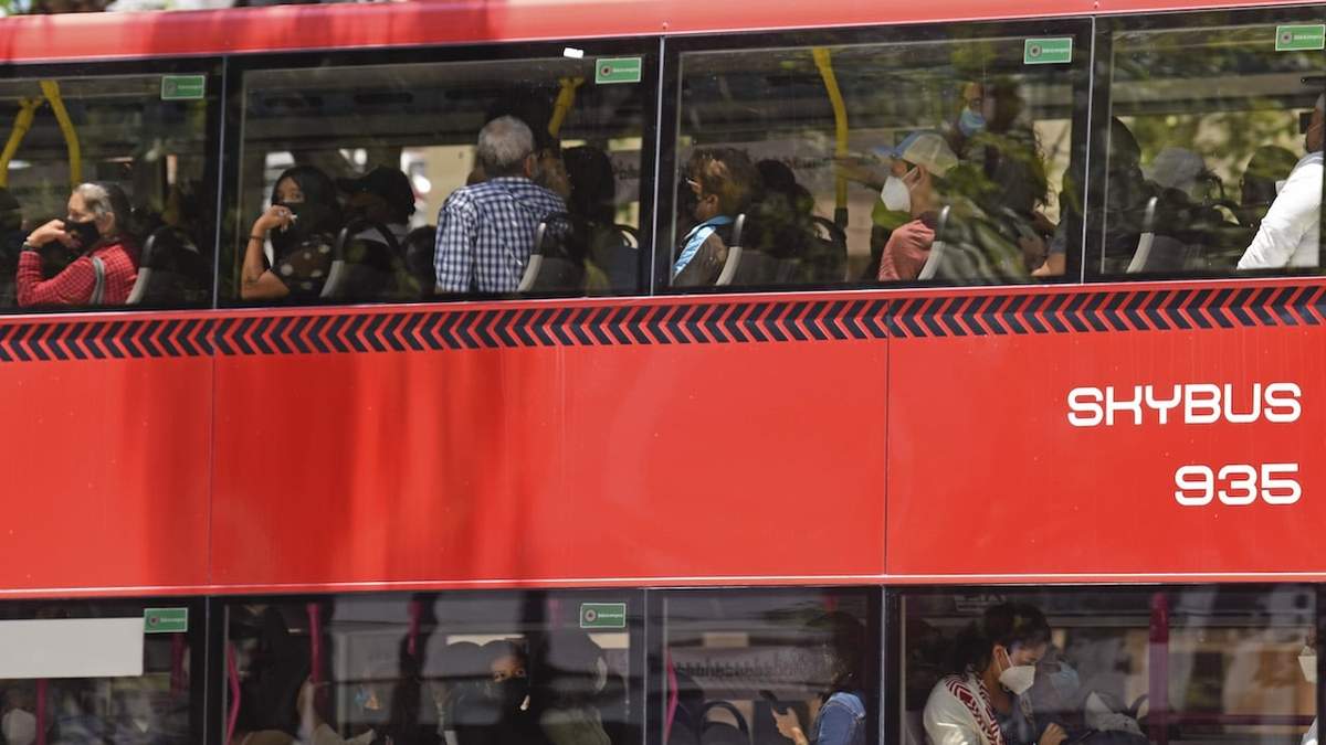 Uso de mascarilla en transporte público