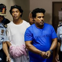 Ronaldinho, de la insólita detención a campeón del penal