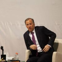 Meade respalda la LSI, pero rechaza la creación de un mecanismo internacional contra la corrupción