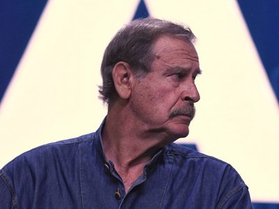 Fox aplaude a Lilly Téllez por darle "un gran calambre" a AMLO