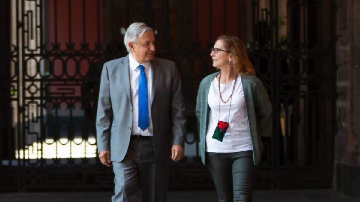 López Obrador y su esposa