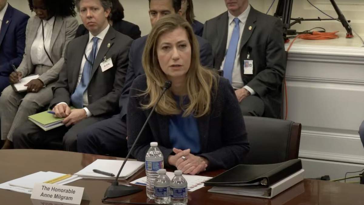 Anne Milgram, en la audiencia
