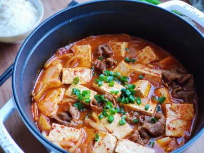 Sundubu jjigae: el estofado coreano que es muy popular por sus ingredientes saludables