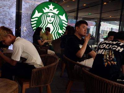 Starbucks vende 60% de su operación en China en un acuerdo millonario