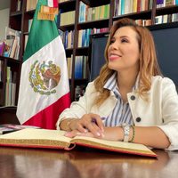 Gobernadora electa de BC exige a Jaime Bonilla pagar adeudo de 163 mdp a CFE
