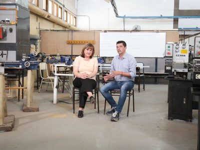 Koopmann y Pechen proponen la enseñanza del idioma inglés desde la primaria